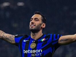 LIVE Inter-Napoli 1-1: gran gol di Calhanoglu